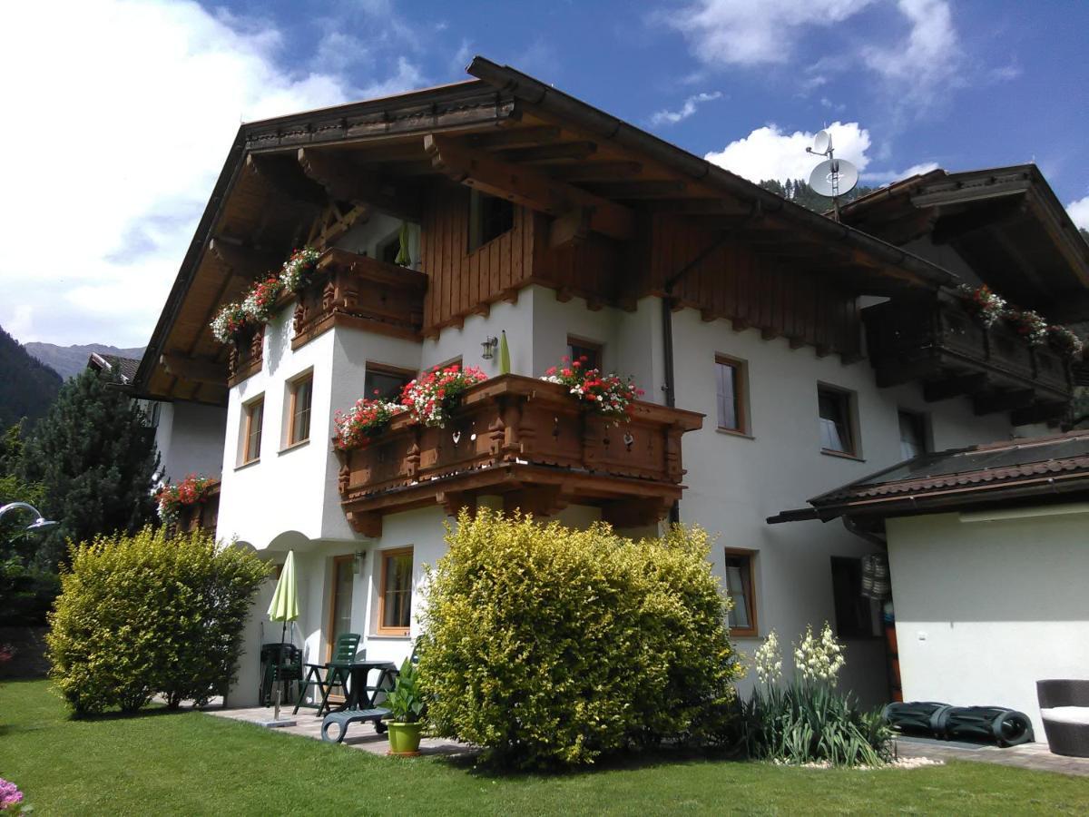 Landhaus Müller Neustift im Stubaital Exterior foto