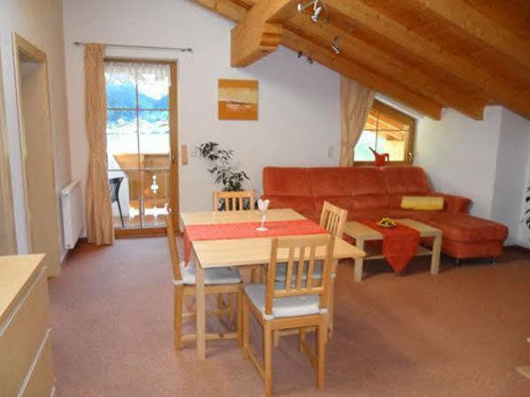Landhaus Müller Neustift im Stubaital Exterior foto